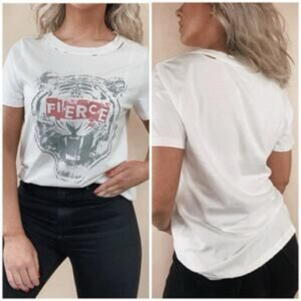 Vintage Cream Fierce Tiger Graphic Tee 🐅
